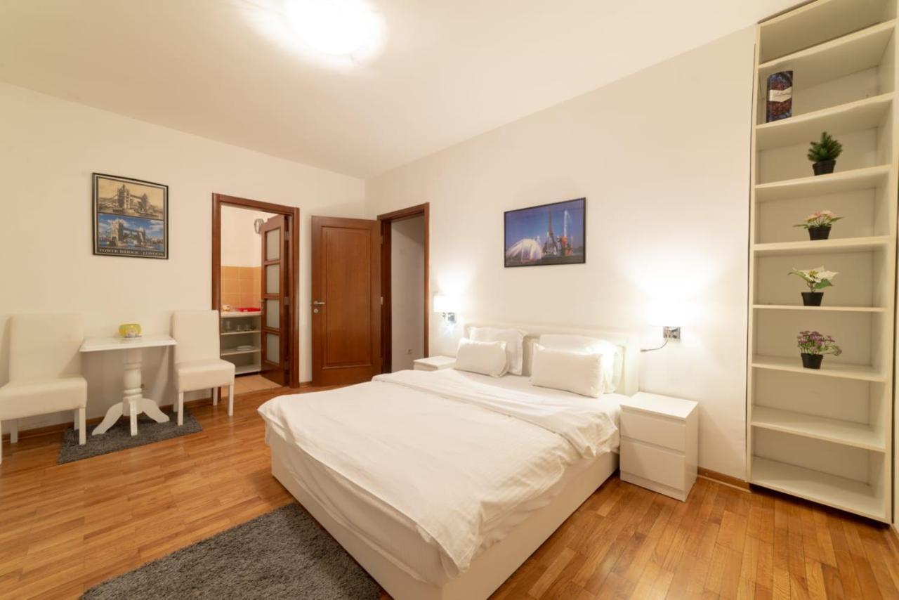 Apartment Royal City ベオグラード エクステリア 写真