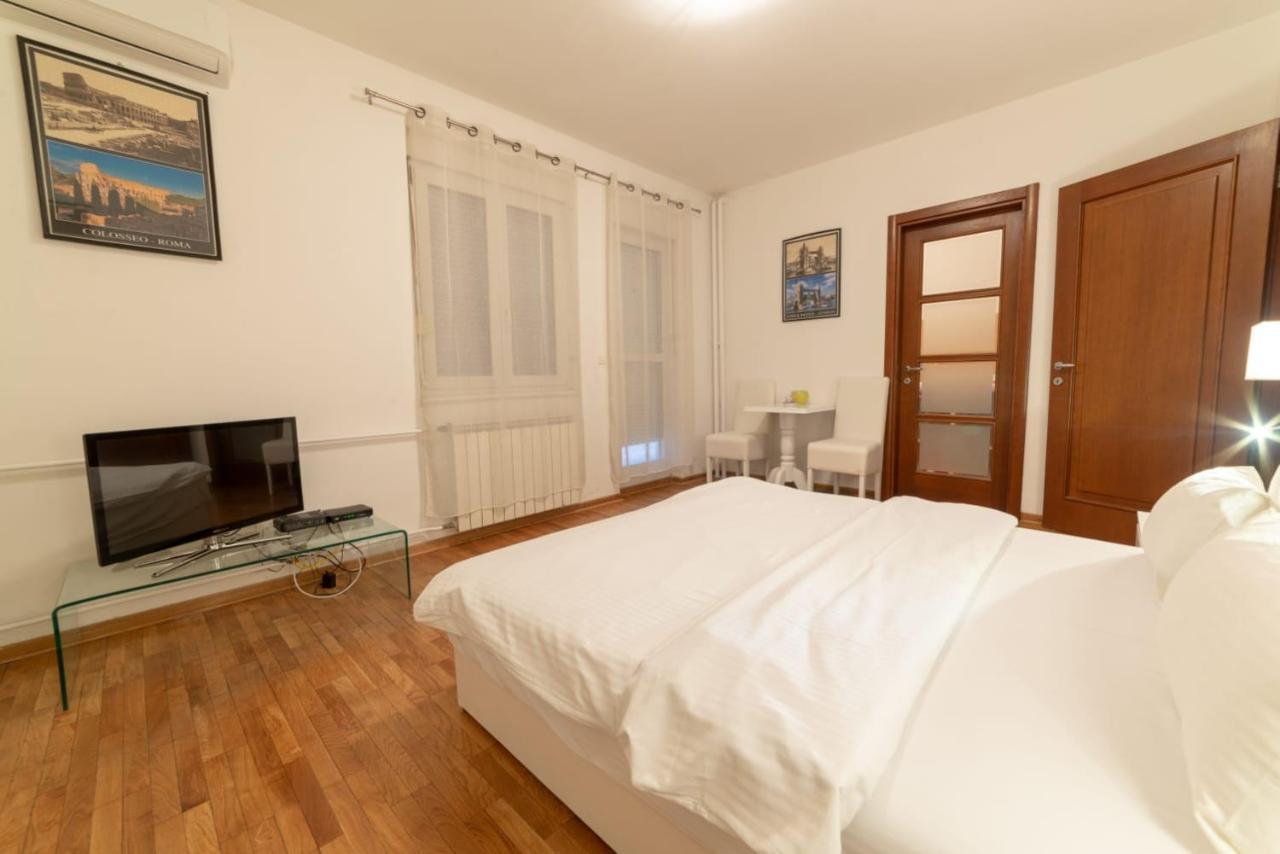 Apartment Royal City ベオグラード エクステリア 写真